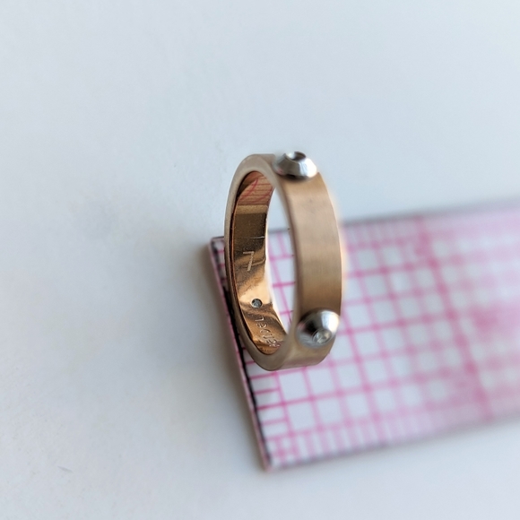 Signed Henri Bendel Stackable Rose Gold with Silver Studs, Swarovski Ring - sz 7 - Picture 8 of 9